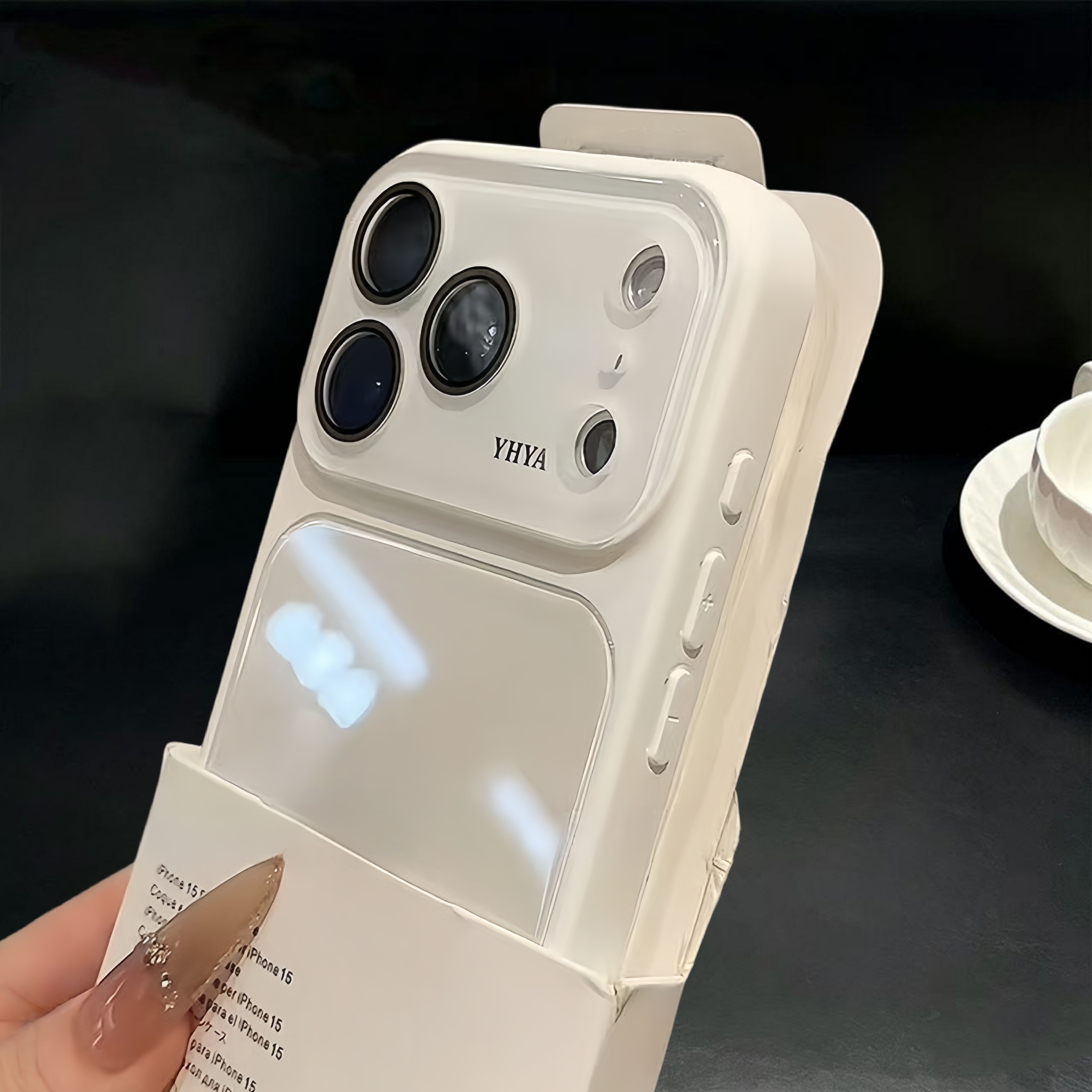 Luxury Instantly Turn 17 Tempe - Camera Lens Protector avaliação e preço
